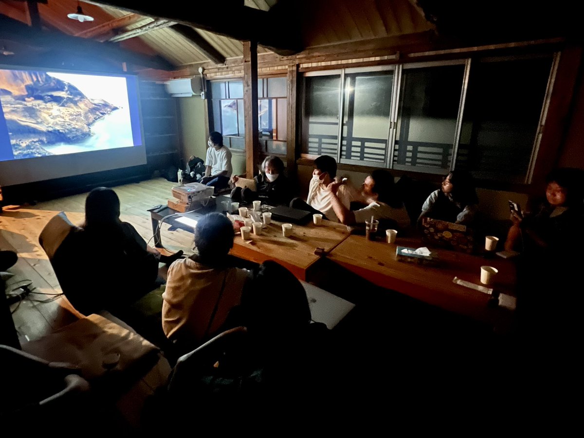 ARTiX3_JCA's tweet photo. このたびは、JCA ART CAMP 主催する写真家中里和人と巡る原風景への旅 “熊野·伊勢·志摩·多気”滞在型写真ワークショップが無事に終わりました!ご参加いただいた皆さま、手伝っていただいた地元の方々に感謝いたします。一生に残る思い出になります。#jcaartcamp #写真 #熊野古道 https://t.co/SzhjYPz4Ap