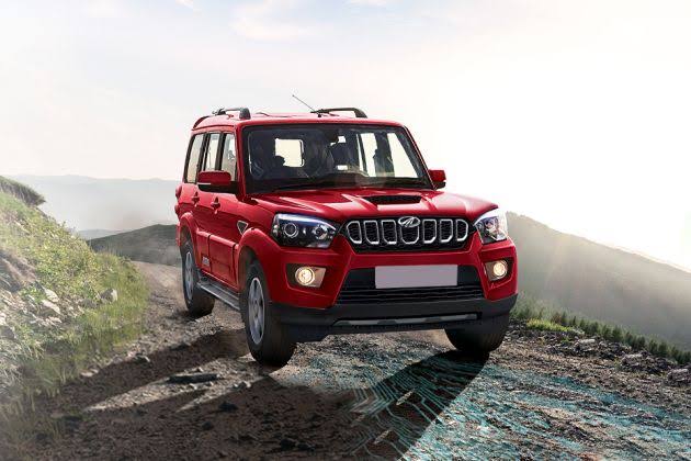 journalismisart's tweet photo. Mahindra unveils the Scorpio Classic. Gets:
2.2-litre turbo-diesel engine (130bhp, 300Nm)
6-speed MT
New 9.0-inch infotainment unit
Offered in Classic S, Classic S11 variants
7 &amp; 9-seat layout
 #Scorpio #MahindraScorpio #ScorpioClassic #motoroctane 
#thetechjourney 
Retweet pls.. https://t.co/yj1LbJ3Vyc