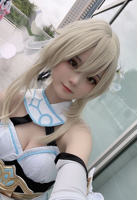 Twitterのコスプレ画像3