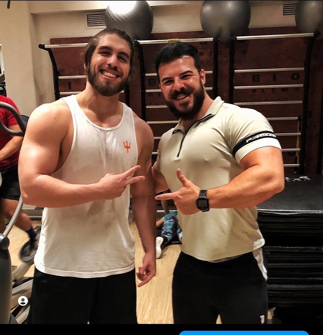 Rakin's tweet photo. Relaxa que amanhã o Wandebas vai chegar assim https://t.co/AtjrH8M4ya