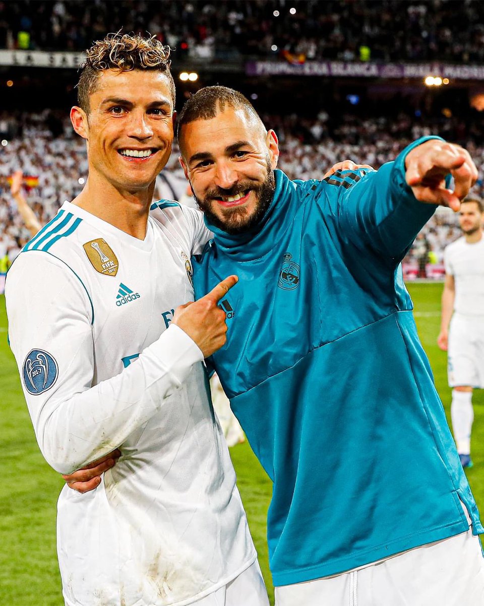 nana_forson_'s tweet photo. Bring back the GOAT 🐐 @Cristiano for a last dance @realmadrid 😢.

#BringBackCR7 #CR7𓃵 #RealMadrid https://t.co/fyZQ2Yy0c2