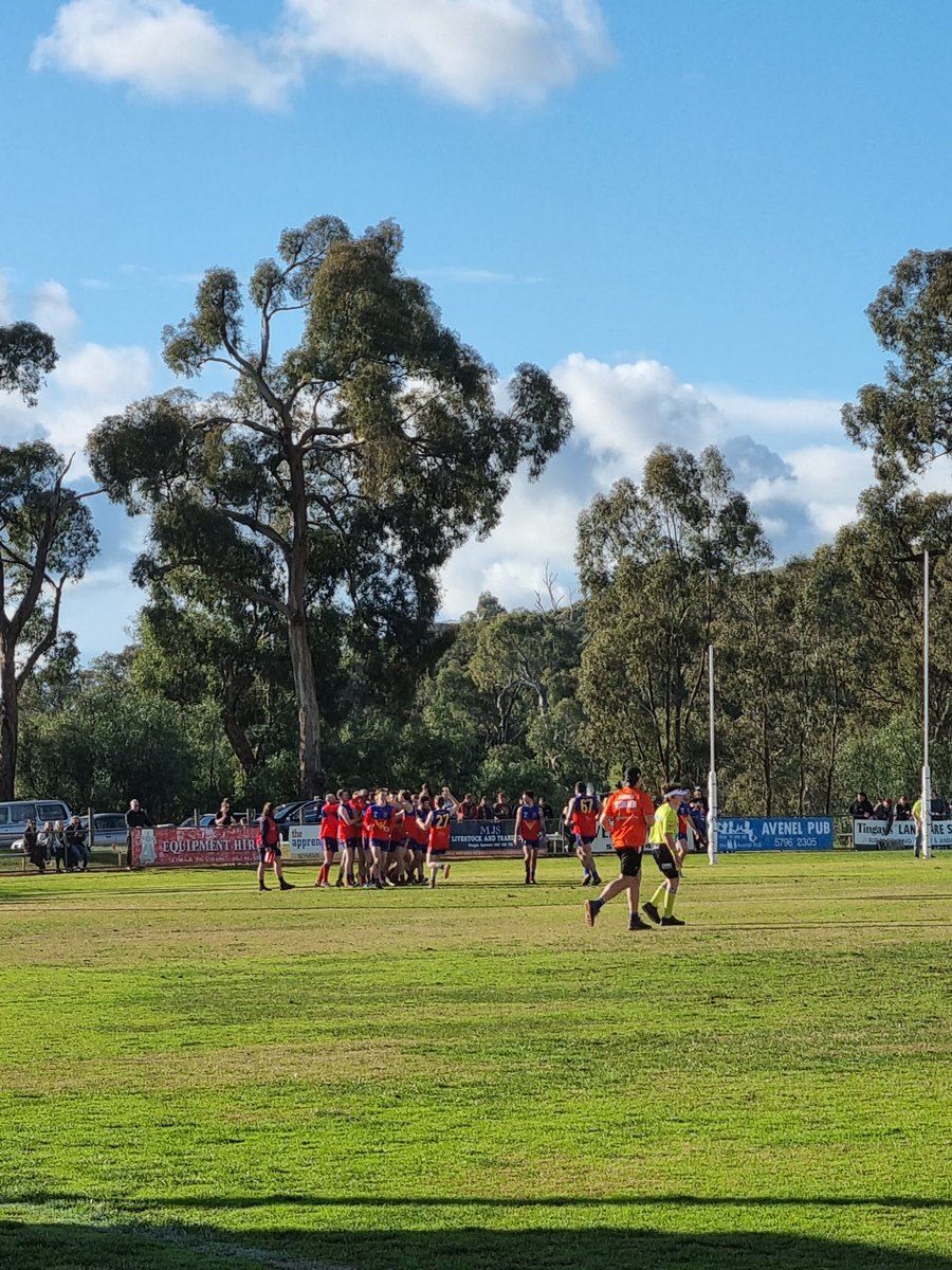 vtfnc's tweet photo. Jack Exell has his 5 early in the 3rd bringing up the 100 for the season @KDFNL https://t.co/1FdQve2vm5
