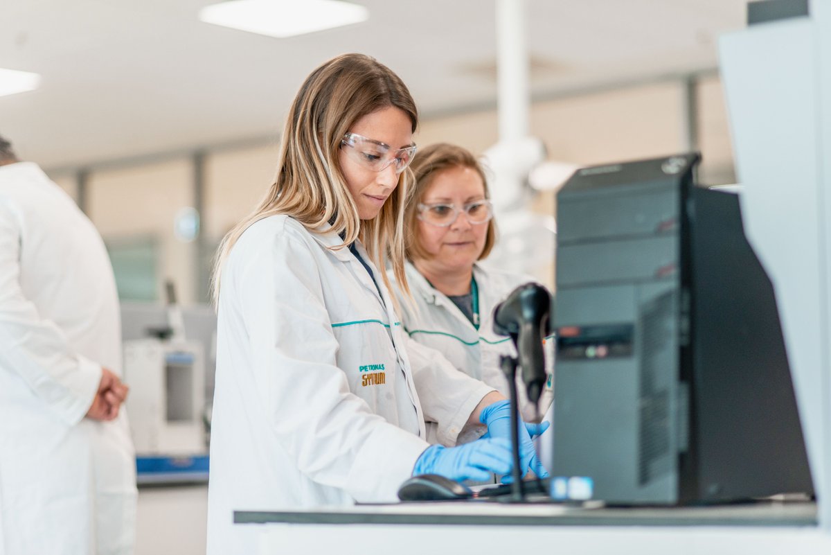 Petronas's tweet photo. Be in the running to deploy your innovative solution at PETRONAS’ asset by participating in https://t.co/UmF3T2ndCn on speciation of chloride along the liquid hydrocarbon value chain.
#PETRONAS #PassionateAboutProgress #PETRONASTechChallenge https://t.co/Kv0xu5p7U0