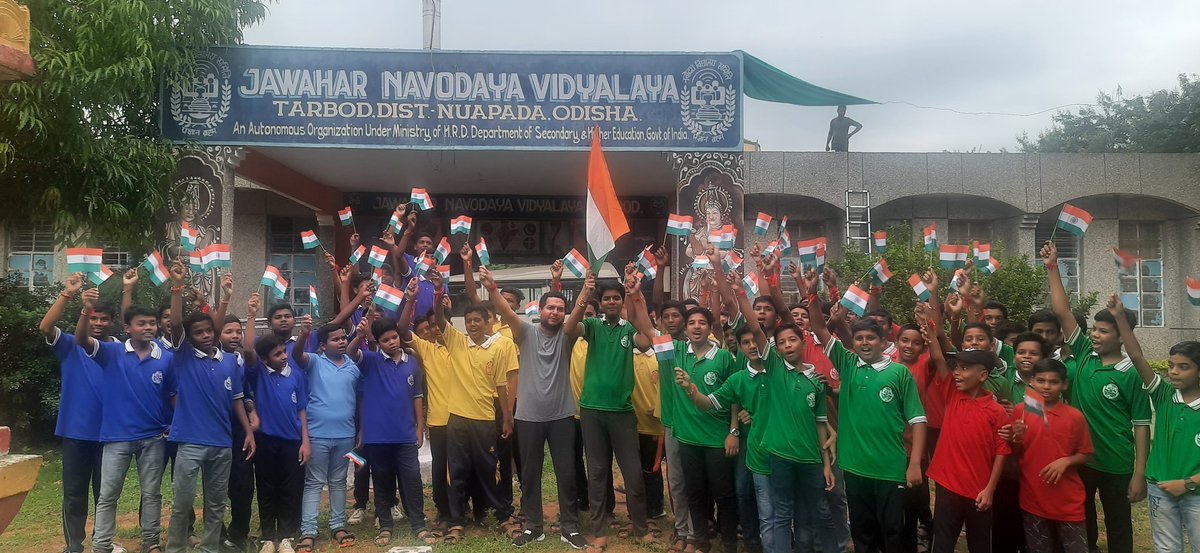 jnvnpd's tweet photo. Ghar ghar tiranga https://t.co/G6onP0K9am