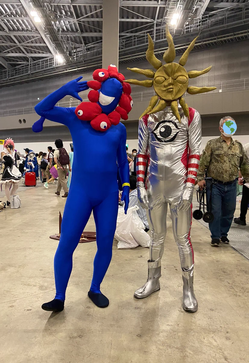 ミャクミャク様と太陽の塔がコラボ！夏コミのコスプレが面白かった！