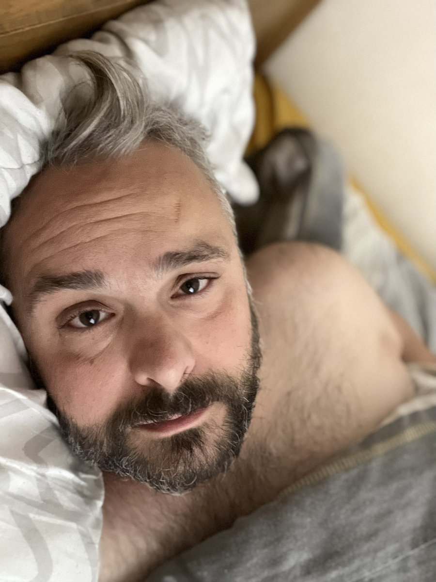 SuffolkDaddie's tweet photo. Morning boys! Taking applications for those who would want to wake up to this? #gay #gaynorfolk #gaysuffolk #daddy #hairymen #boyfirend #bedhead https://t.co/NMSQ1Eri1N