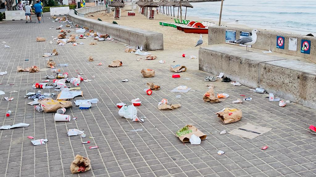 Antoni_Mallorca's tweet photo. El turisme de la Platja de Palma...
Els que es lucren amb això callen i els ciutadans paguen les despeses que provoquen. És un escàndol majúscul i vergonyós. #SOSBalears @Terraferida https://t.co/DVu3RL6xnw