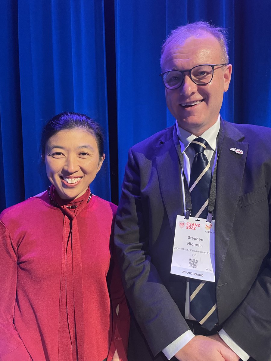 Thanks ⁦@clara_chow⁩ for a wonderful term as ⁦@thecsanz⁩ President, now on to the next guy