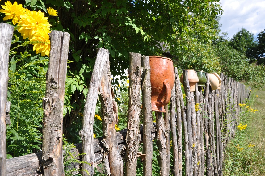 hopescoffee's tweet photo. Greetings to everyone from the summer holidays 💜
My #Namjooning in the charming places of Ponidzie (the valley of the Nida River) Poland 🇵🇱 Europe 🇪🇺 https://t.co/NcApROqw3P