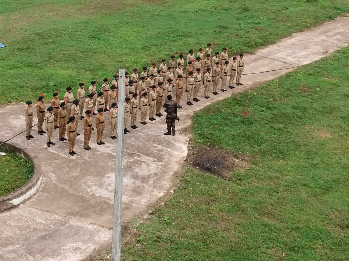 RayagadaNcc's tweet photo. 2(0) Girls Bn Ncc Rayagada
CATC 2 ..Drill Class
@chinmayee246 
@hqdgncc 
@kalinga_sagar 
@Sriniva78045045 
@LtSasmita 
@narendramodi https://t.co/Uz73h1yT39