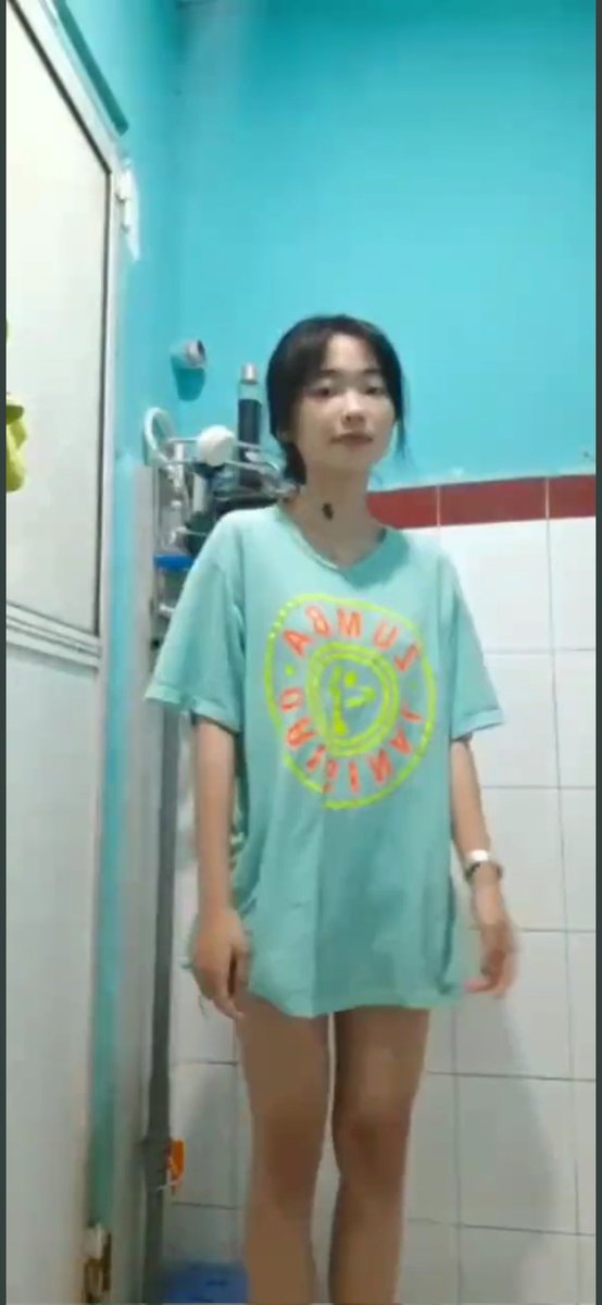 000loading000's tweet photo. @asianbabesVN https://t.co/dfHoVo4f4g https://t.co/JgilQOK4QR
