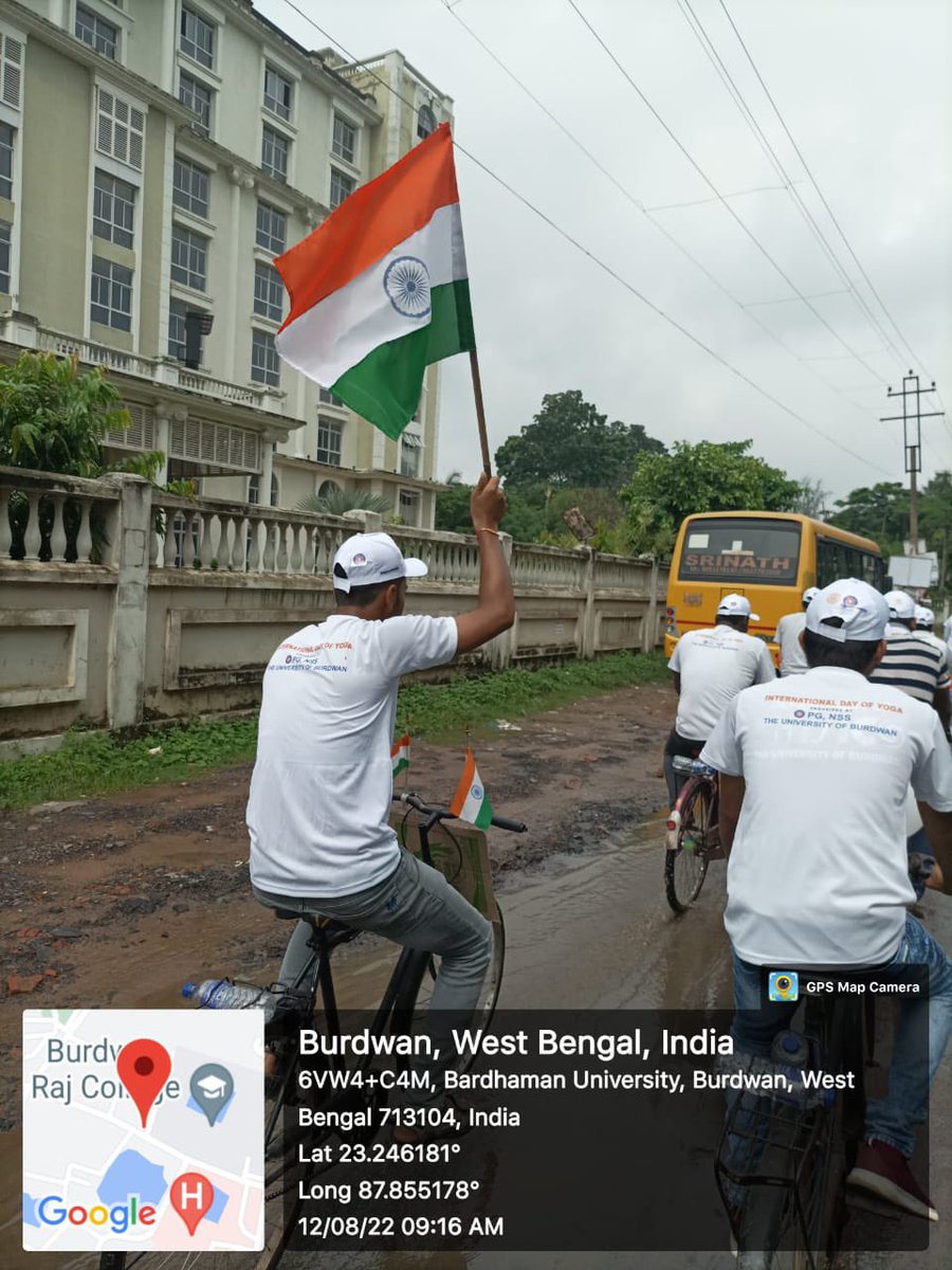 _nssbu's tweet photo. PG NSS, University of Burdwan organized a Bicycle rally in collaboration with The Rotary Club, Burdwan and the Red Ribbon Club to celebrate the International Youth Day and Azadi ka Amrit Mahotsav on 12.08.2022. 

#HarGharTiranga #AzadiKaAmritMahotsav 

@rdnss_kolkata @_NSSIndia https://t.co/o98NeYTS8G