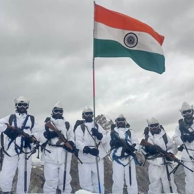 jadhavomkar96's tweet photo. Jai Hind 🇮🇳❤️ #AazadiKaAmritMahotsav #IndiaAt75 #JaiHind #Indianflag https://t.co/qGm3HUcBK6