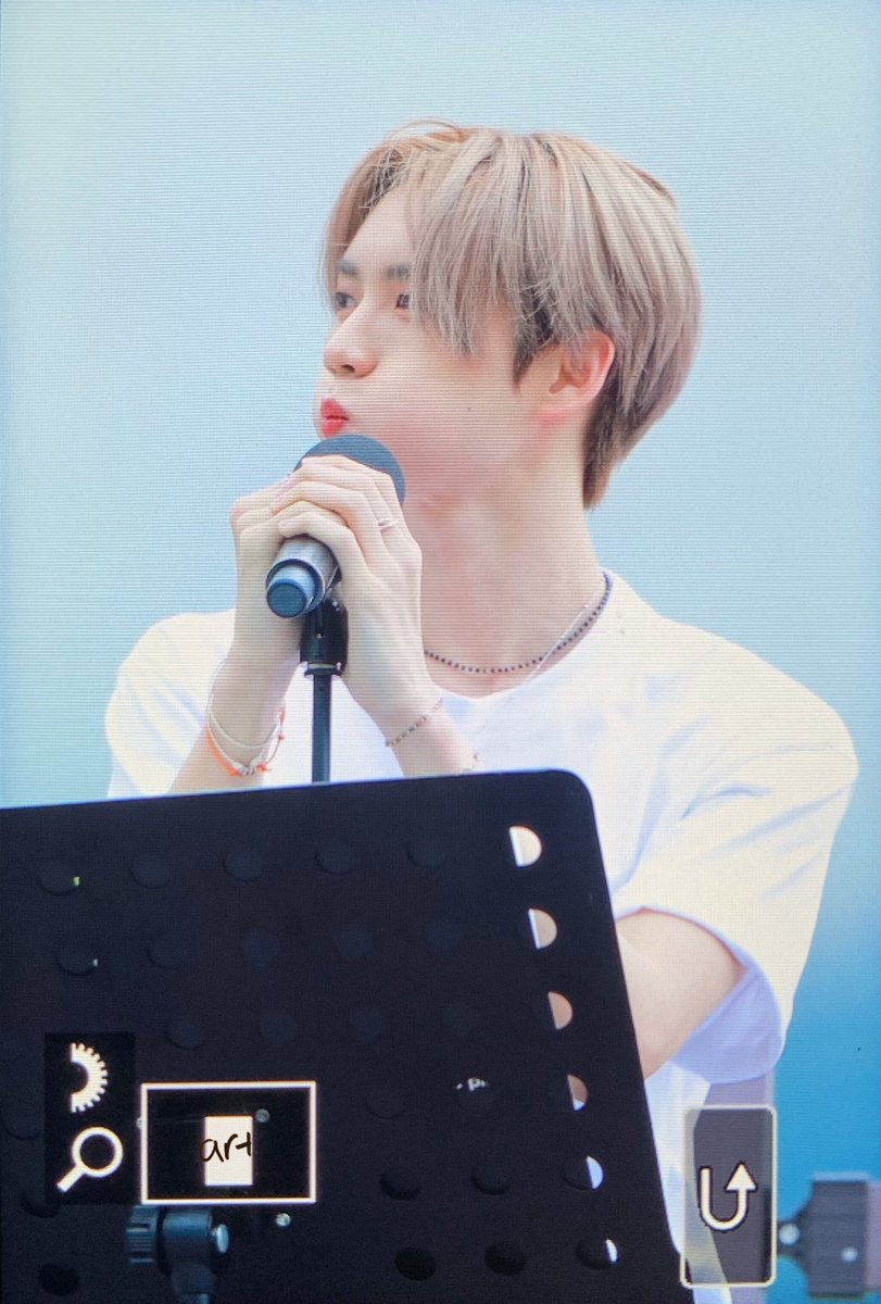 220813

🫡🤍

#EPEX #이펙스 #예왕 #YEWANG