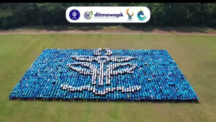 Permata_me's tweet photo. Formasi Favorit
#IPBUniversity
#MPKMBIPB59
#MenjadiMahasiswa
#GatamalaAgrinawa
#IPBCetakRekorLagi
#OspekFullSenyum https://t.co/1mkPDYcvaH