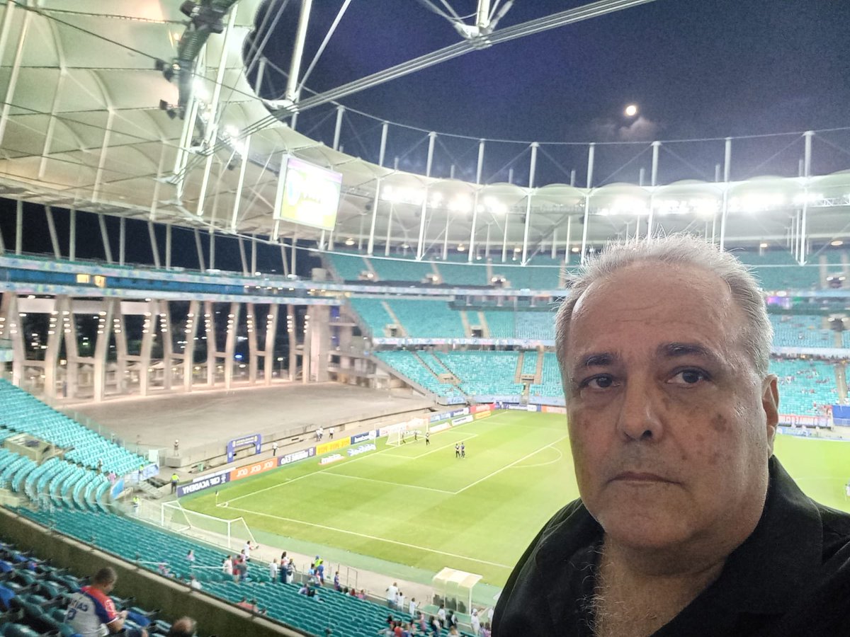 KrollGuilherme's tweet photo. ARENA FONTE NOVA
Programa com a minha cara.
Depois de vibrar com o infantil feminino da ginástica artística, que abriu uma vantagem significativa no primeiro dia do Campeonato Brasileiro da categoria, em Lauro de Freitas (BA)... https://t.co/ZAZ7xs6TQd