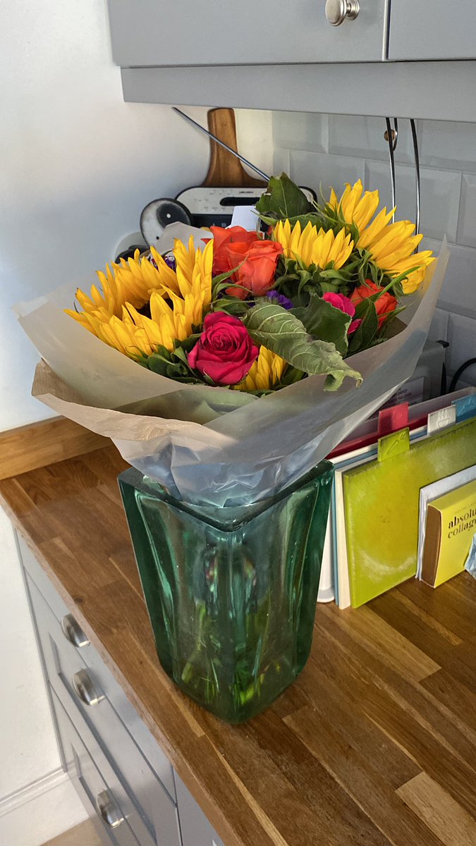 Emma Taylor tweet media