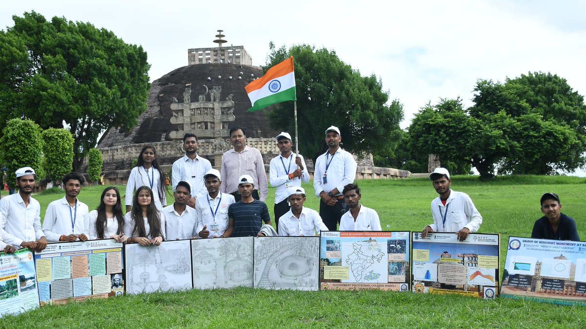 Sumit260702's tweet photo. Buddhist monument at sanchi
#missionamritsarovar
#mpurban #asibhopal
#AICTE #ministryofeducation
#Jaldharoharsanrakshaninternship
#Gpcbareli
#AzadiKaAmritMahotsav
Govt. Polytechnic College Bareli https://t.co/9VXWp4SSWx