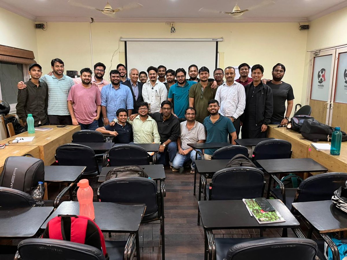 TISSODCL's tweet photo. TISS ODCL Cohort of ’23 had an opportunity to interact with Dr. Anil K Khandelwal, Former Chairman &amp; Managing Director, Bank of Baroda. Sir enlightened the batch on aspects of Change Management.

#TISS #ODCL #changemanagement #TISSODCL #change #transformationalleadership https://t.co/gDBiPrD9rS