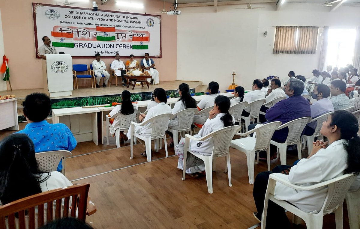 SdmCollege's tweet photo. Awareness Program on Har Ghar Tiranga to mark the 75th year of  Independence was held in the institute on 13th Aug 2022. https://t.co/pWW6nmf3C4