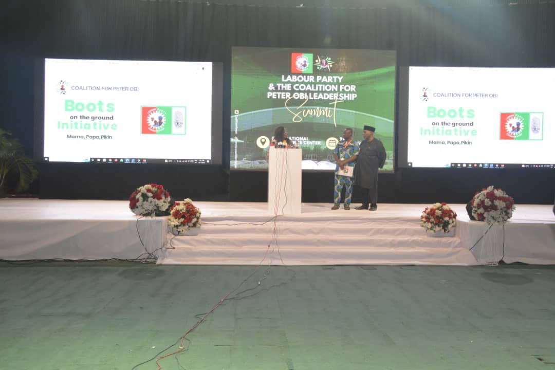 Doc_steena's tweet image. It was such an honour making a presentation on this same podium just after our incoming president H.E Peter Obi and our incoming VP Sen. Yusuf Datti Baba Ahmed had spoken at the LP-CPO summit. It also a wonderful time meeting a lot of persons whom I only knew on this bird app.