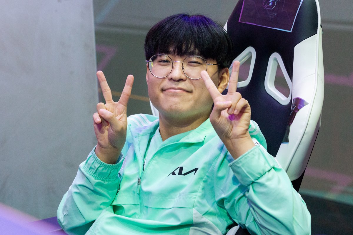 EWC_EN's tweet image. It&apos;s a peaceful morning before the #PMWI2022 by #Gamers8 storm ✌️