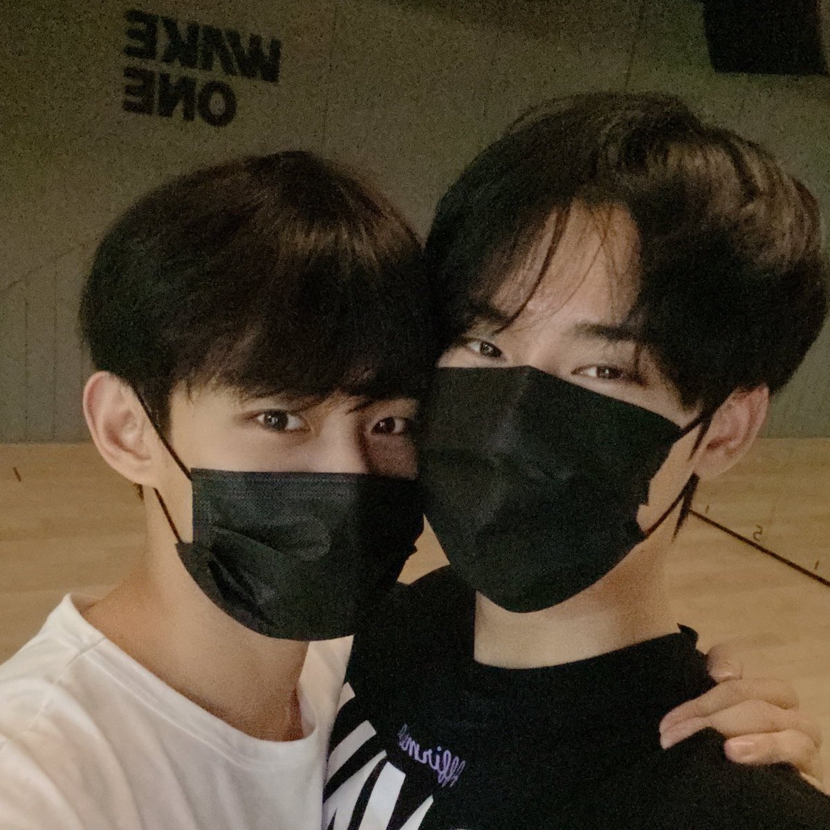 oceanfvcker's tweet photo. Oldest and youngest
Then                        Now https://t.co/wrgbfjXctl