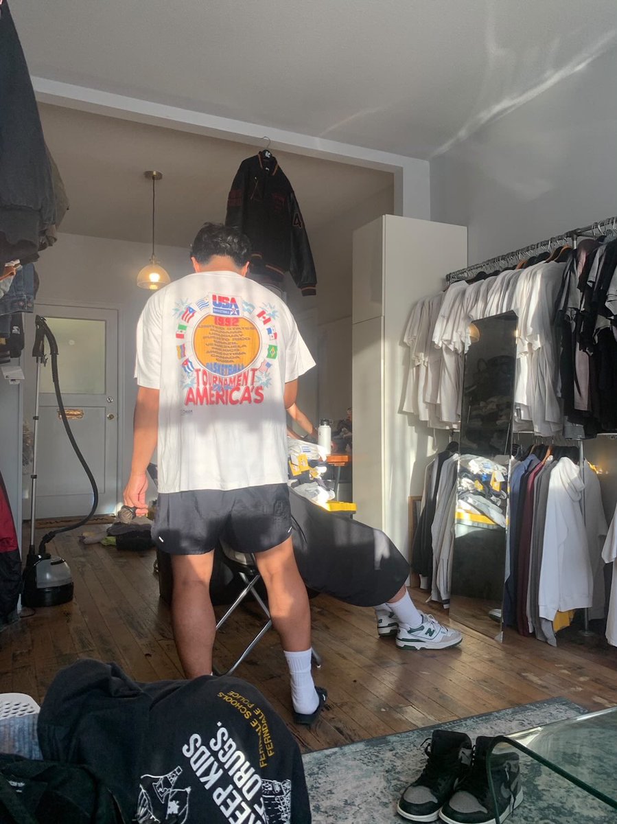Graemevargas's tweet photo. Finally, being able to step back and say that i am proud of myself 🥲 https://t.co/R8j6Vz11BC