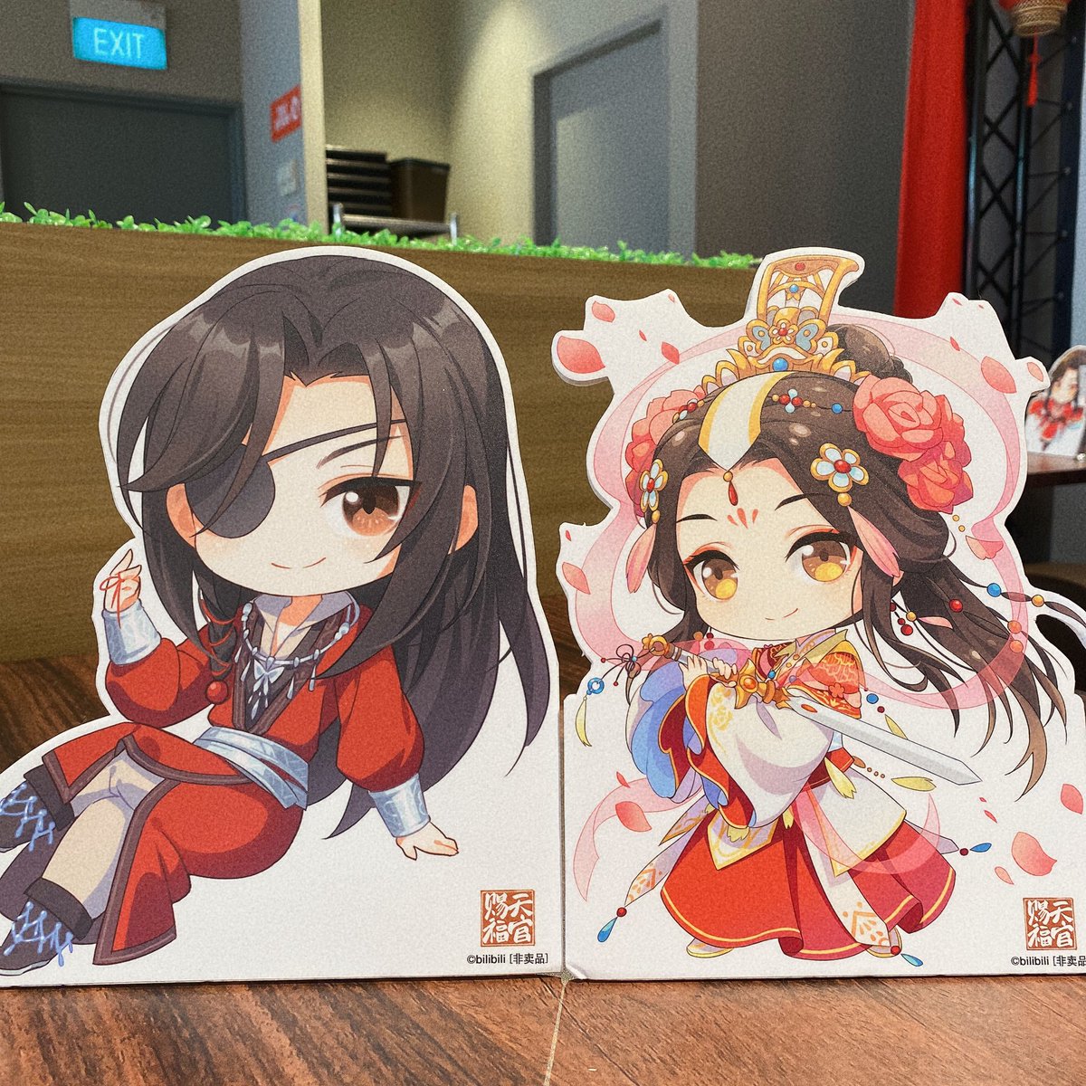guyueye's tweet photo. 天官赐福，百无禁忌 
(finally visiting the collab cafe) https://t.co/9yVxwrpr8q