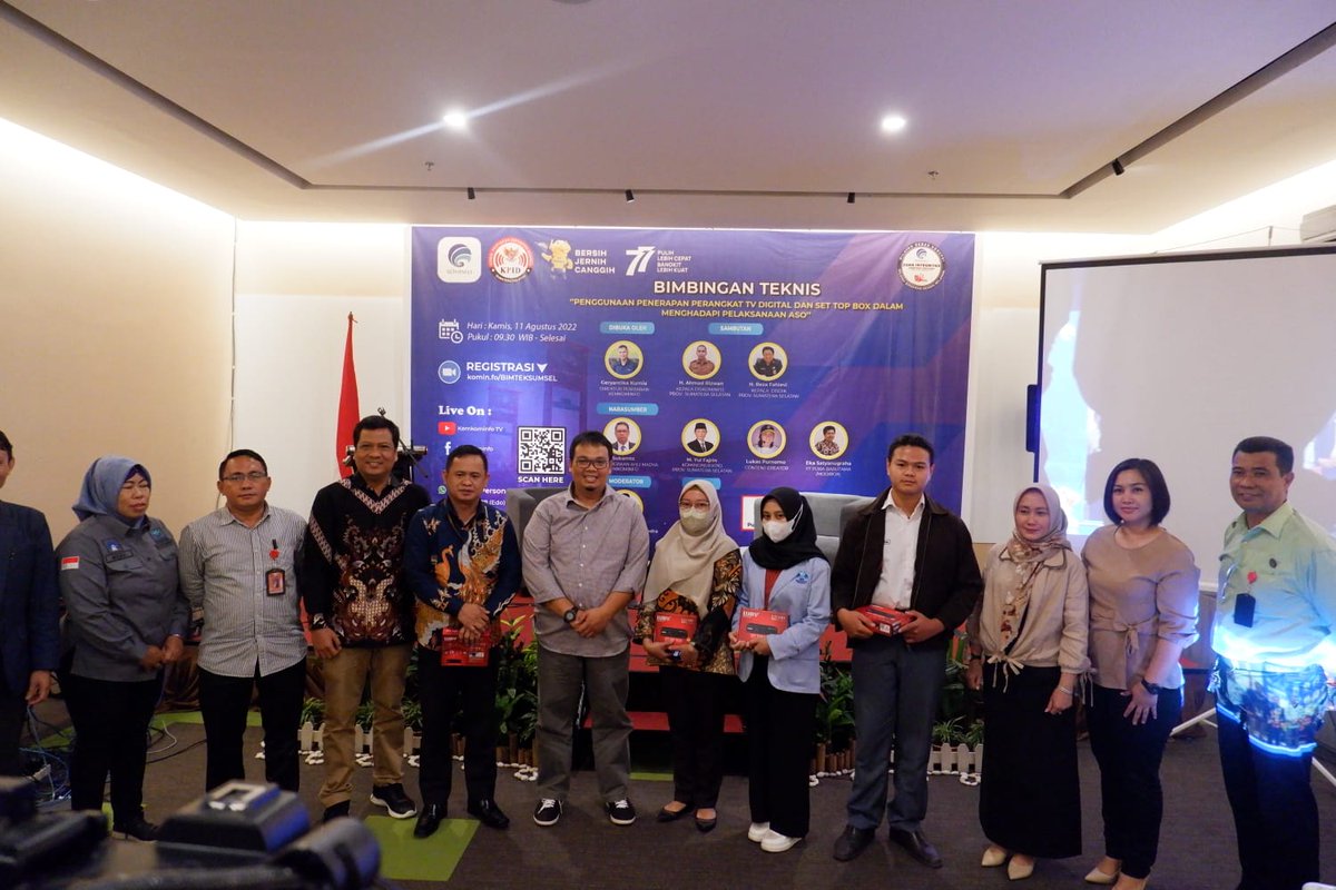 Bertempat di Hotel Zuri Palembang (11/08/22) Kominfo bekerjasama dengan KPID Sumsel melaksanakan Bimbingan Teknis Penggunaan Penerapan Perangkat TV Digital dan Set Top Box dalam menghadapi pelaksanaan ASO.