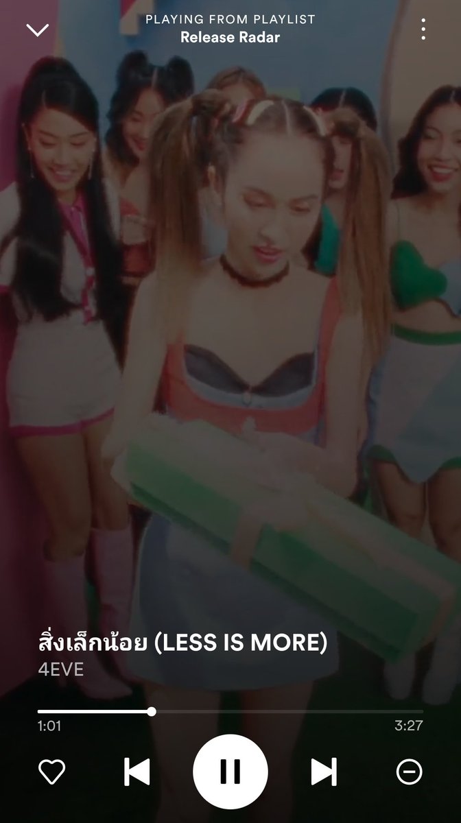 tofusan_lemonp's tweet photo. วันนี้ฟังใน Release Radar ของ Spotify สุ่มเพลงนี้มาให้
#4EVE_LessIsMore บอกเลยว่าชอบมาก ทำนองแบบถูกหูสุดๆ ดีไปฟัง 👍
- ทำนองขึ้นต้นตอนแรกคิดว่ารักติดไซเรน
- มีกลิ่นไอของสมัยกามิกาเซ่เบาๆ
- ชอบความหมายของท่อนฮุคสุด
- เป็นเพลงที่มีหลายมู้ดในตัวเอง
- มีแรปตามเพลงสมัยใหม่
#4EVE https://t.co/hnz40k30aM