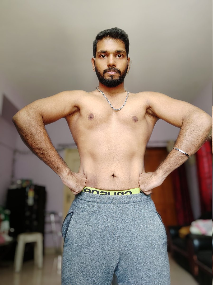 Gowtty08's tweet photo. Started next stage of workout #day1 #gymlife #weightlossjourney #fitnessmodel #weekendvibes #modelcontest https://t.co/muCI7GFaca
