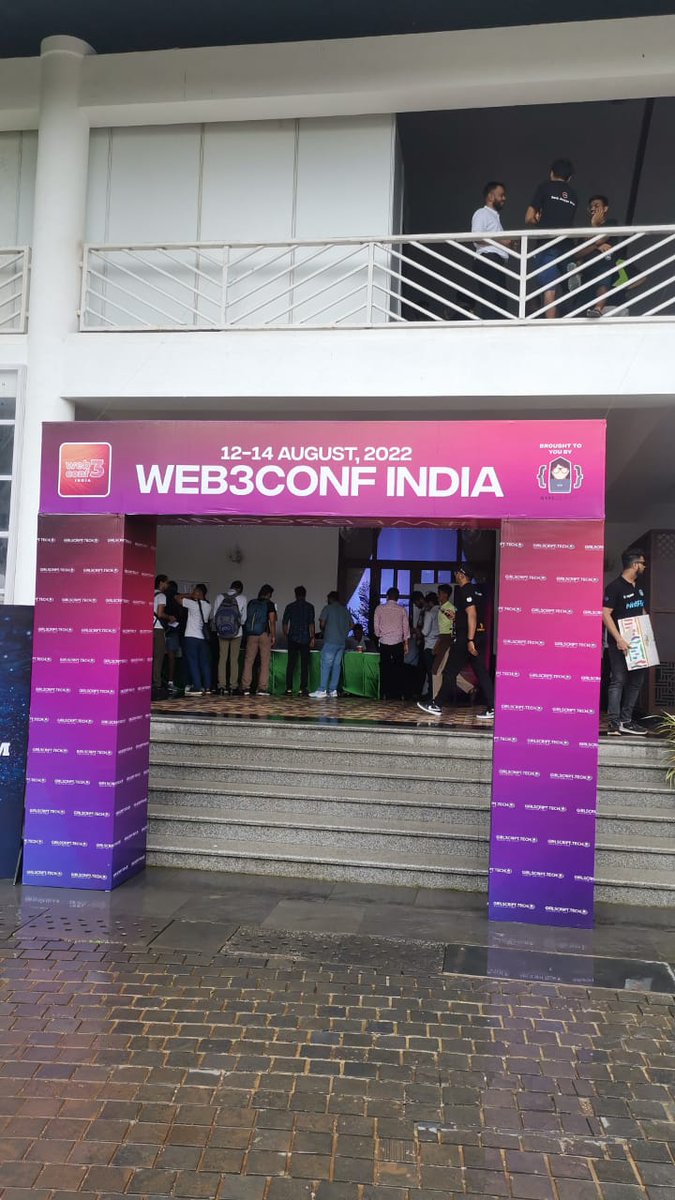 0xPrajal's tweet image. Day 1 at @web3conf_india 

Met soooo many amazing Buidlers .
@SpheronHQ #decloudyourself