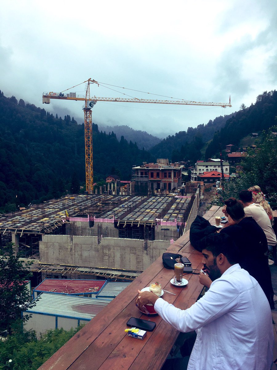 incisozluk's tweet photo. Ayder yaylasının son hali.

Turist çekmek için normal mi? Yoksa yanlış mı buluyorsunuz?

Yorumunuz nedir https://t.co/S2I7c7p0f8