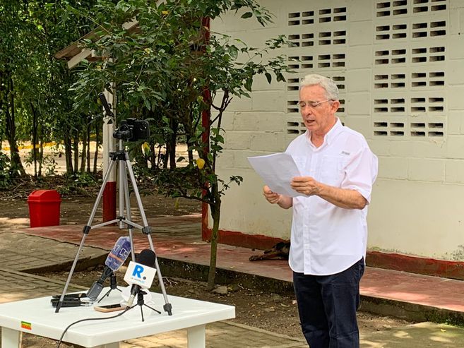 elespectador's tweet photo. El predio que Uribe y su familia tendrían que devolver por ser baldío del Estado
https://t.co/6MHzZg4pXi https://t.co/e8uYpZuUIt