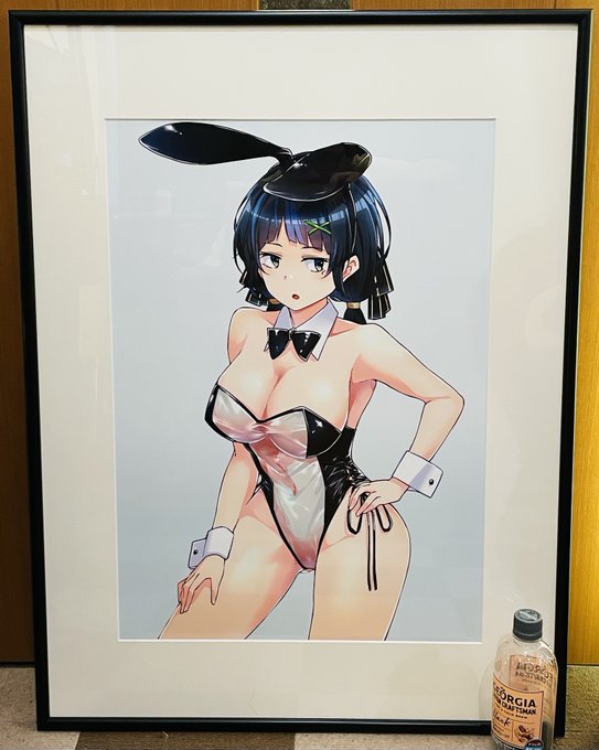 これは先月描いて頂いたやつ
こう見ると額装も良いなあ 