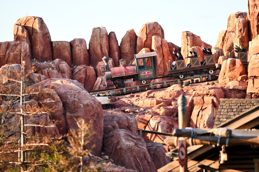 例のアレ: tweet media