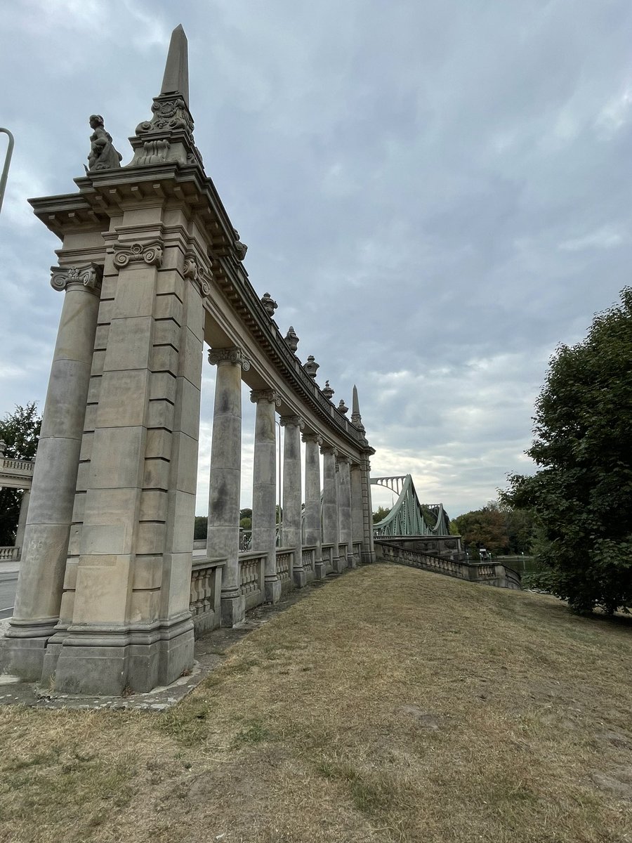 CViehrig's tweet photo. Gedenken der @CDUPotsdam zum 13. August an der #Glienicker #Brücke. Ab 10:00 Uhr geht es los. https://t.co/MCLtzLP9xR