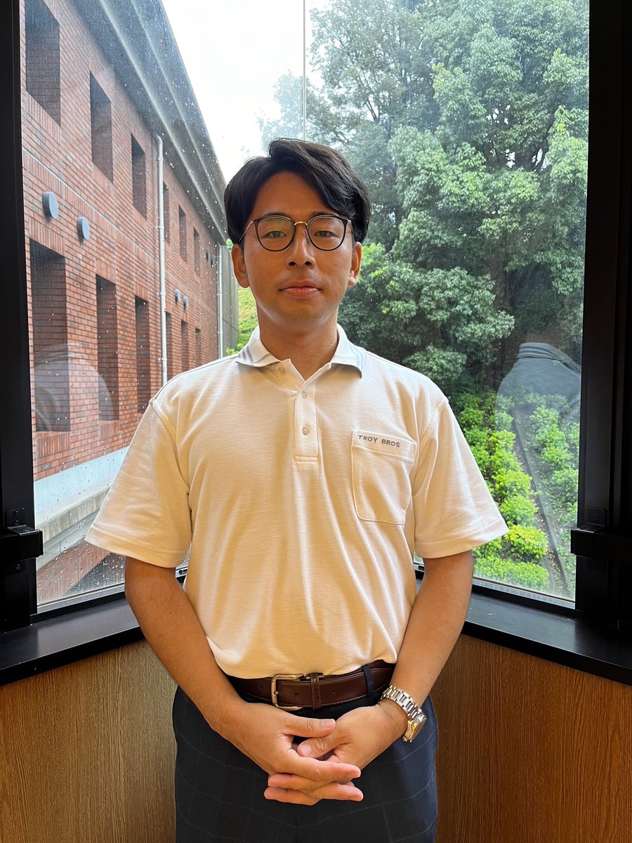 room_cityhotel3's tweet photo. とある撮影で学校の先生役をやらせてもらった。出番ではないのに勝手に演技を始め、勝手にセリフを飛ばして撮影を中断させてしまった。昼食を食べて誰よりも先に帰宅。詳細が分かったら告知します。 https://t.co/R2NEoBmXat