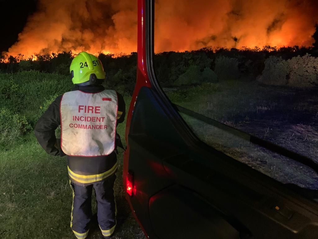 PlymouthGroup's tweet photo. Early morning Wildfire at Brentor, thanks to crews from Tavistock, Yelverton, Okehamton, Princetown and Greenbank. #Greatstop #timeforakip #awsomepeople https://t.co/OME1KRT64j