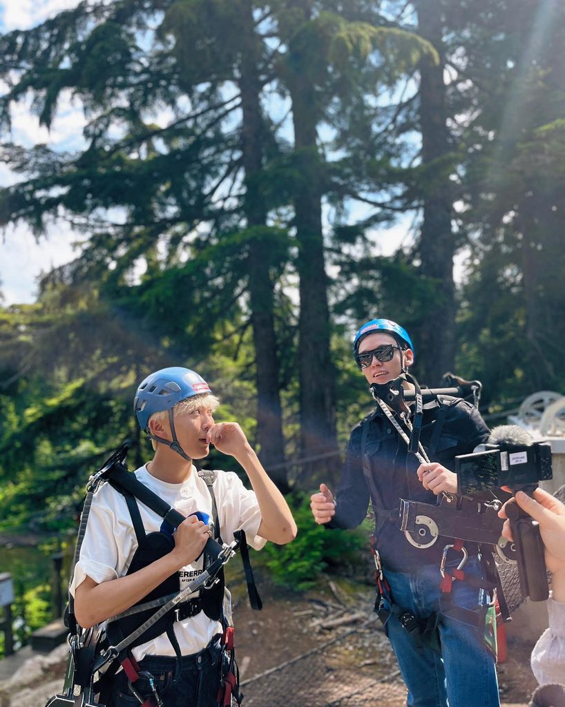 Kep1erkim's tweet photo. There's a lot of things we did while we were here and it's so much fun doing it and it's possible you took a few little videos to capture. Even if just wear a plain black t-shirt, summer is still more fun. https://t.co/Q8WPXOFWJq