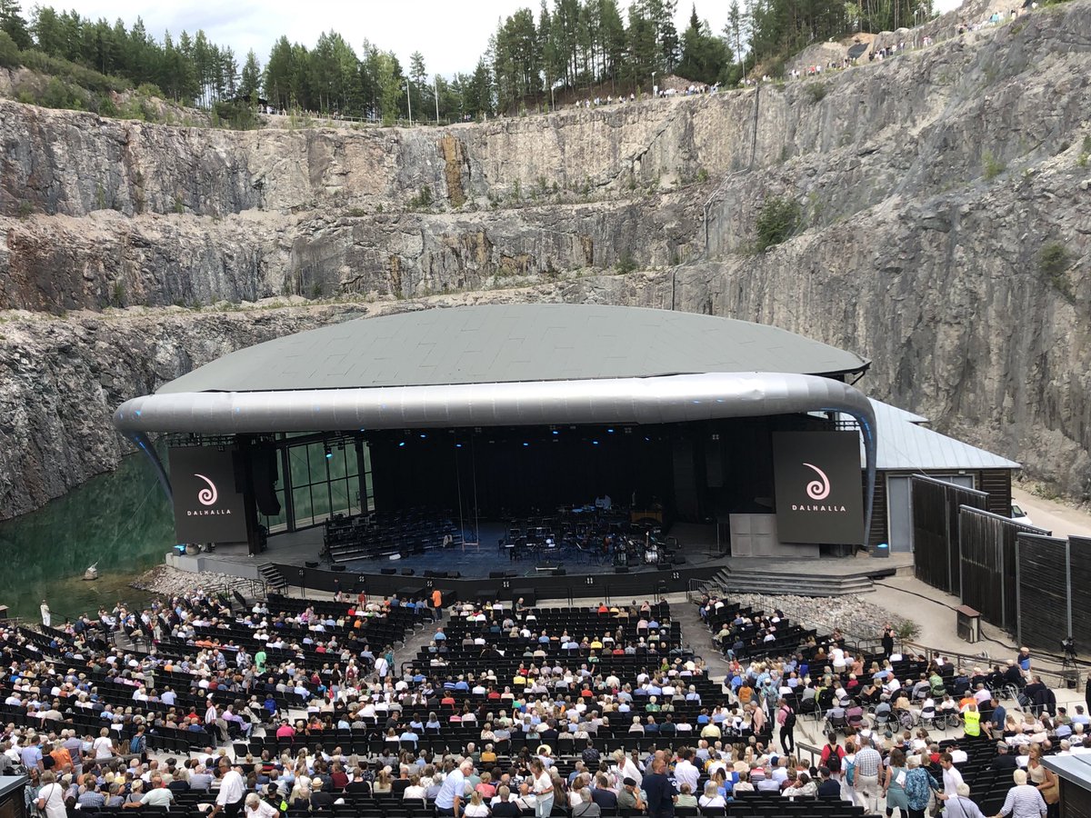 grapenholm's tweet photo. Absolut det mäktigaste inom underhållning som vi upplevt, Kristina från Duvemåla i Dalhalla. #dalhalla  #kristinafranduvemala https://t.co/Xj5g0bdKZs