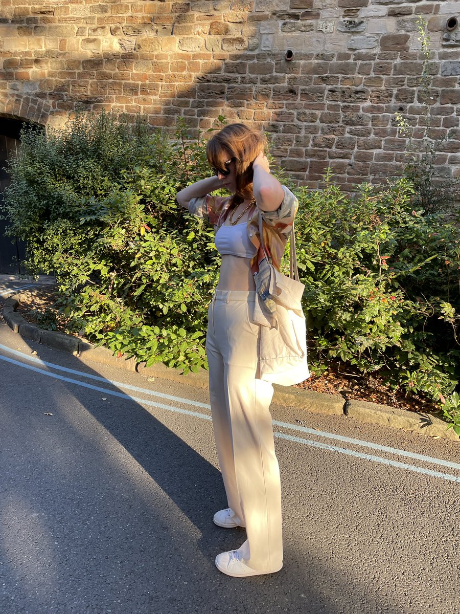 ElenaBateman's tweet photo. tote @YDYBSHOP 🐳 https://t.co/OGnxcxPKsv