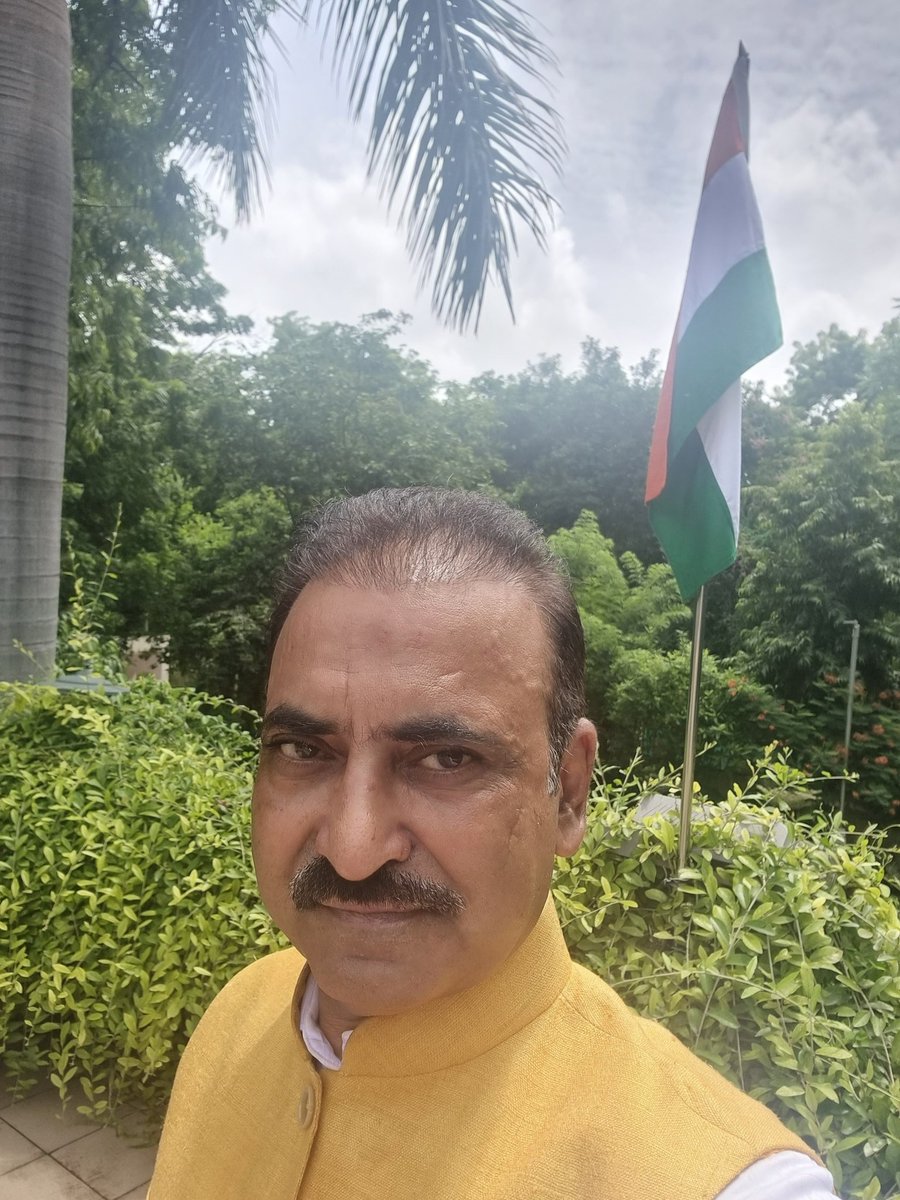 pkumarias's tweet photo. Let All hoist Tiranga on their Homes from 13th to 15th August &amp; Celebrate  #HarGharTiranga https://t.co/lfWKbVRVgW