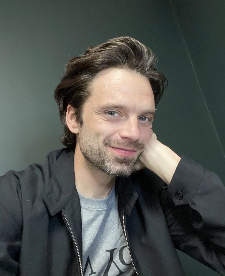 huoooop's tweet photo. Maybe you’ll never know how much you mean to me but that’s ok cause you’ll always have special place in my heart. Happy Bday, sir and love you! 💖 #SebastianStan #HappyBirthdaySebastianStan #manyouarelookinggood #povpovpov 😏 https://t.co/yYIfYdcYne