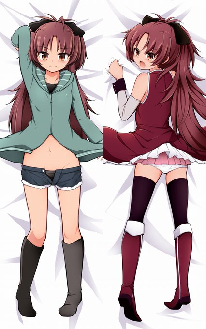 あと杏子ちゃんの着せ替え抱き枕カバー、残り2部です
コミケに合わせてよろしくどうぞ
https://t.co/H952ZW1GA3 