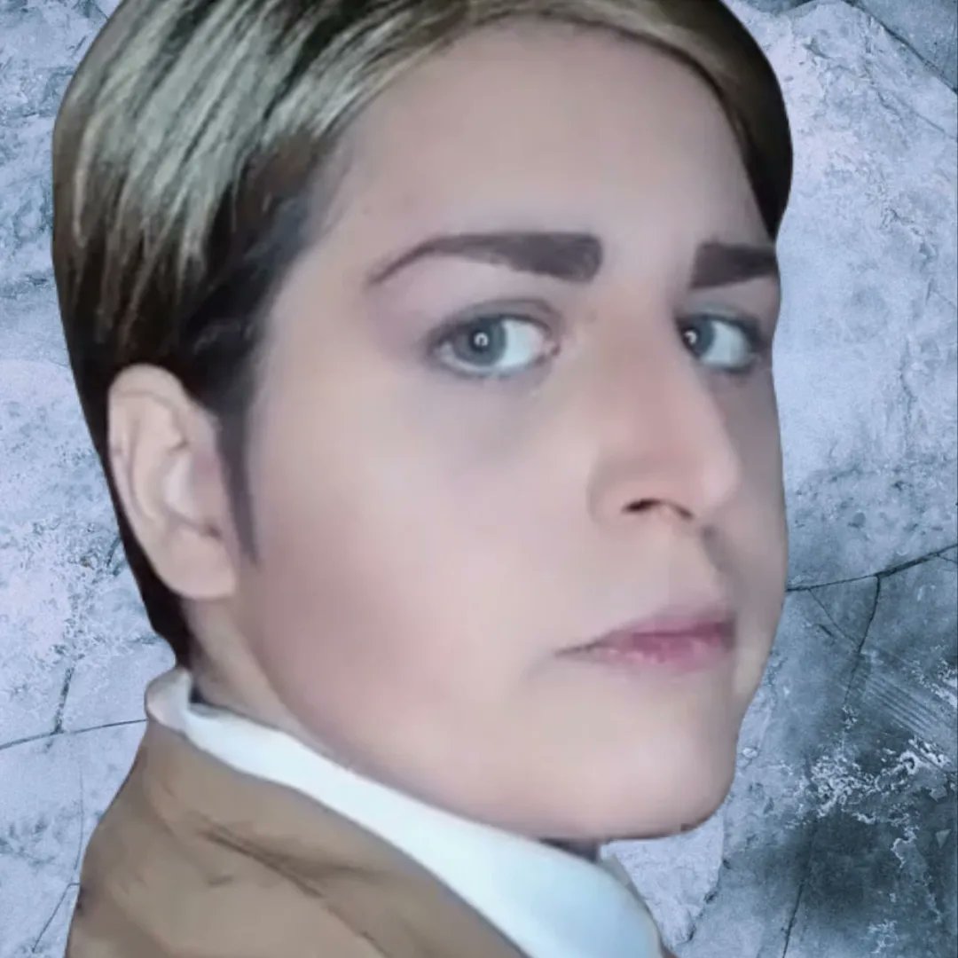 leviackermancos's tweet photo. Il mio Erwin ha subito un gran glow-up devo dirlo...😍😍😍🔥
Adesso vs Prima
-
My Erwin had a great glow-up
I must say it...😍😍😍🔥
Now vs Before
.
#erwinsmithcosplay #erwinsmithsupremacy #erwinsmith #eruri #cosplayerofinstagram #cosplayergirl #cosplayer #AttackOnTitan https://t.co/GX0FW0yWyf