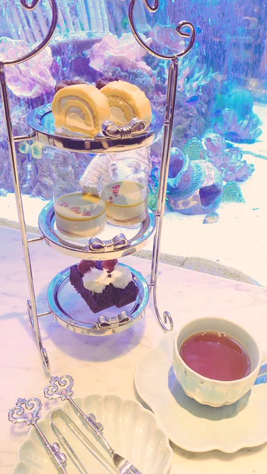 豪華客船エスポワールみたいなところで優雅にご飯食べてきた 