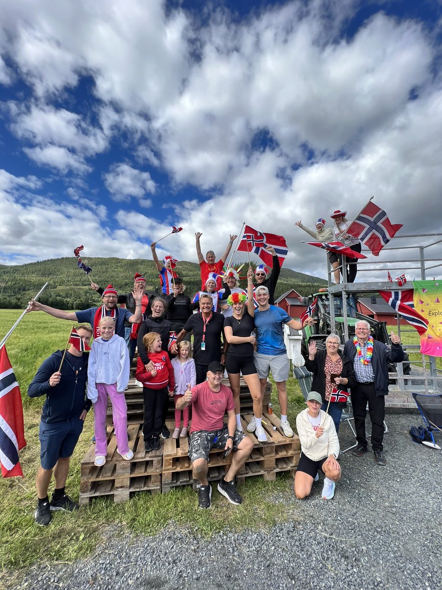 Besøk fra <a href="/dago2_lauritzen/">Dag Otto Lauritzen</a> på dagens etappe. Hyggelig møte på dagens etappe…<a href="/ArcticRaceofN/">Arctic Race of Norway</a>.