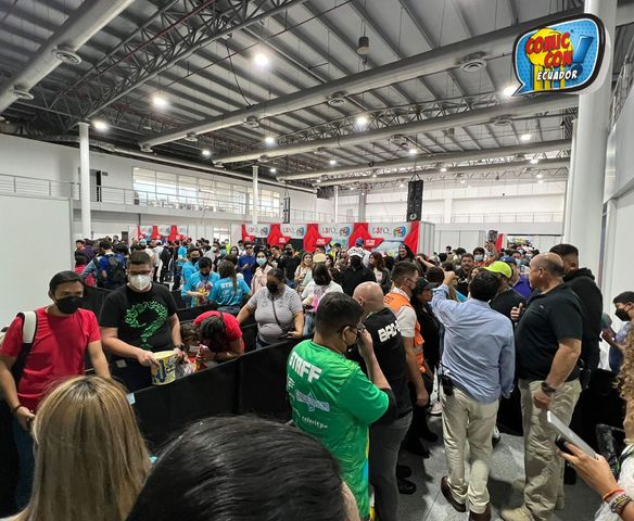 ComicConEc's tweet image. @mrchristopherlloyd en la casa!!
 Estaremos compartiendo con ustedes todo sobre Comic Con Ecuador 2022!!
¡ No te pierdas la convención más grande cultura pop del Ecuador!
Les esperamos este 12, 13 y 14 de agosto 2022 en el Centro de Convenciones de Guayaquil.